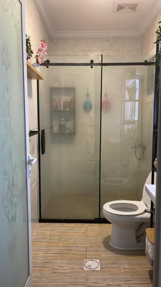 زجاج سكريت وكلادينج في الدمام